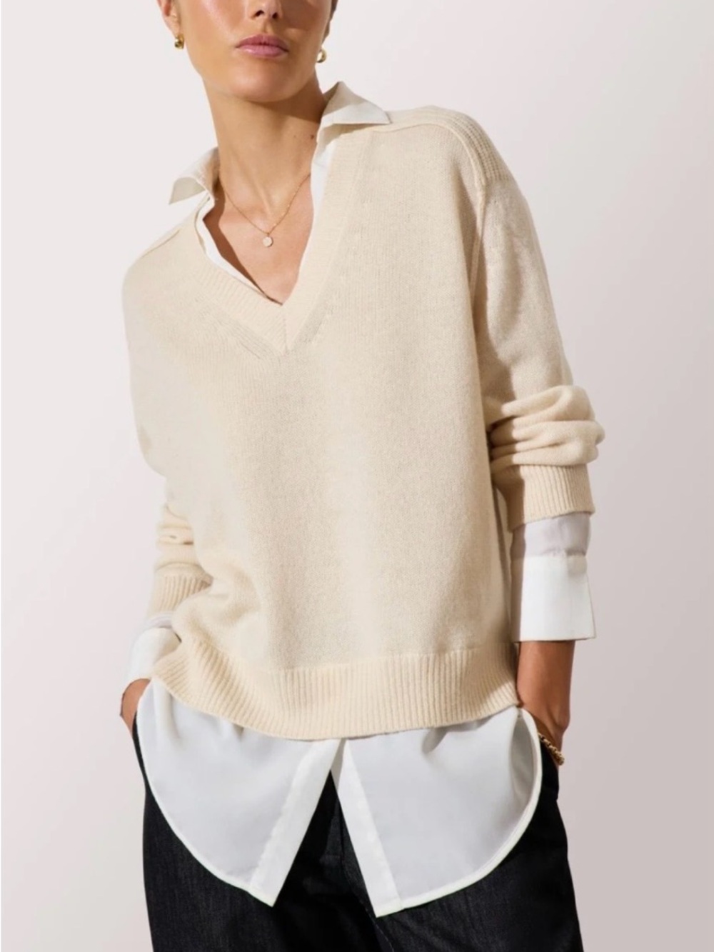 Brochu Walker Cream V-Neck Relaxed Knit Sweater